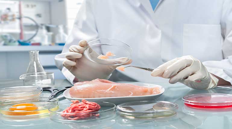 产品力丨传承进化，以国际水准的食品检测能力筑牢龙大肉食产品安全防线